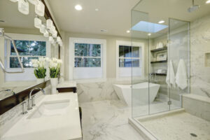 rénover le sol en marbre de sa salle de bain